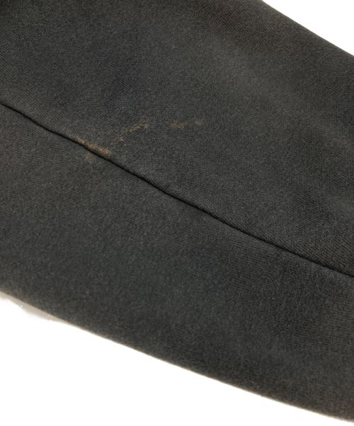CarHartt（カーハート）CarHartt (カーハート) 刺繍フェードパーカー ブラック サイズ:XLの古着・服飾アイテム