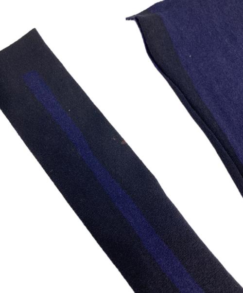 ISSEY MIYAKE（イッセイミヤケ）ISSEY MIYAKE (イッセイミヤケ) ニットワンショルダーバッグ ブルー×ブラックの古着・服飾アイテム