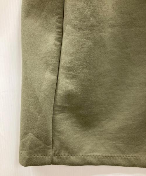 BEARDSLEY（ビアズリー）BEARDSLEY (ビアズリー) 袖パフスリーブダンボールワンピース カーキ サイズ:FREEの古着・服飾アイテム