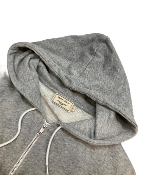 maison kitsune（メゾンキツネ）MAISON KITSUNE (メゾンキツネ) トリコロール フォックス パッチ ジップアップ パーカー グレー サイズ:Mの古着・服飾アイテム