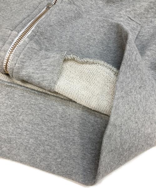 maison kitsune（メゾンキツネ）MAISON KITSUNE (メゾンキツネ) トリコロール フォックス パッチ ジップアップ パーカー グレー サイズ:Mの古着・服飾アイテム