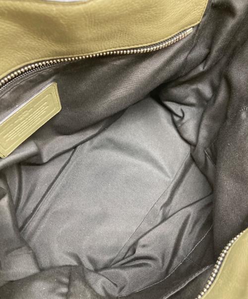 COACH（コーチ）COACH (コーチ) スムース レザー ユーティリティー トート バッグ オリーブの古着・服飾アイテム