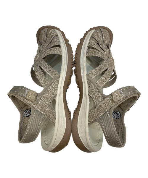 KEEN（キーン）KEEN (キーン) ウィメンズ ローズ サンダル ベージュ サイズ:24.5の古着・服飾アイテム