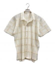 HOMME PLISSE ISSEY MIYAKE（オム プリッセ イッセイ ミヤケ）の古着「LACE GRID PLEATS」｜ベージュ×ホワイト