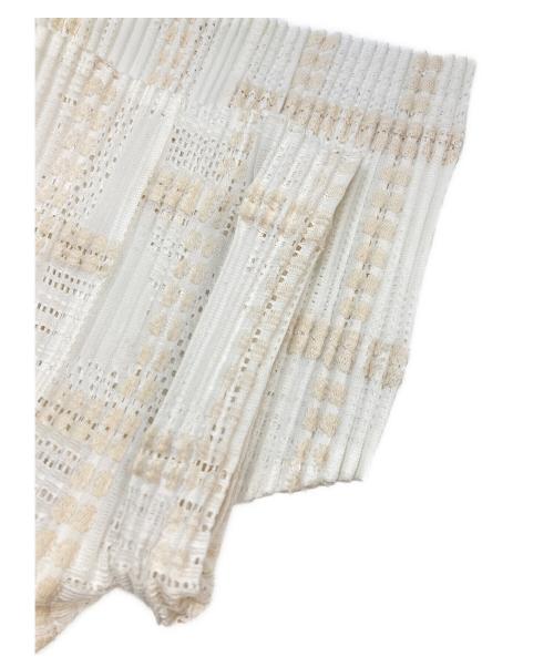 HOMME PLISSE ISSEY MIYAKE（オム プリッセ イッセイ ミヤケ）HOMME PLISSE ISSEY MIYAKE (オム プリッセ イッセイ ミヤケ) LACE GRID PLEATS ベージュ×ホワイト サイズ:3の古着・服飾アイテム