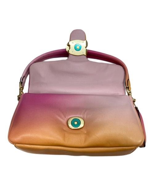 COACH（コーチ）COACH (コーチ) ピロー タビー ショルダー バッグ オレンジ×ピンクの古着・服飾アイテム