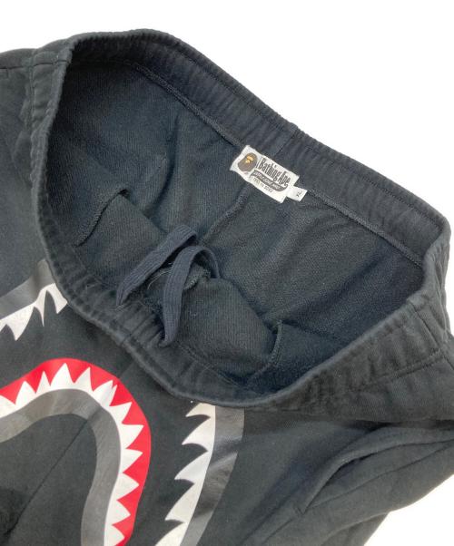 A BATHING APE（アベイシングエイプ）A BATHING APE (アベイシングエイプ) シャークスウェットパンツ ブラック サイズ:XLの古着・服飾アイテム