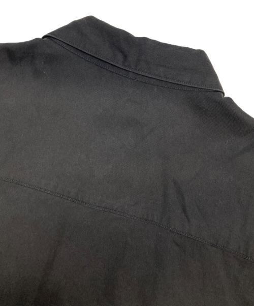 SHAREEF（シャリーフ）SHAREEF (シャリーフ) 22SS ABSTRACT APPLE SS SHIRT ブラック サイズ:3の古着・服飾アイテム