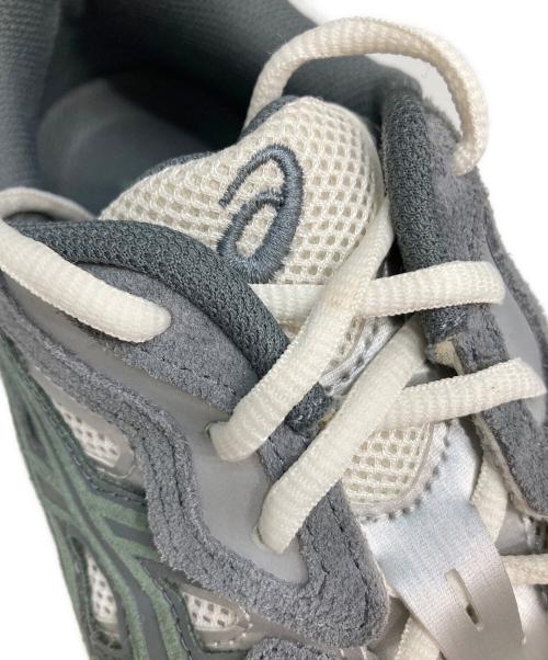 asics（アシックス）asics (アシックス) GEL-NYC グレー サイズ:28の古着・服飾アイテム