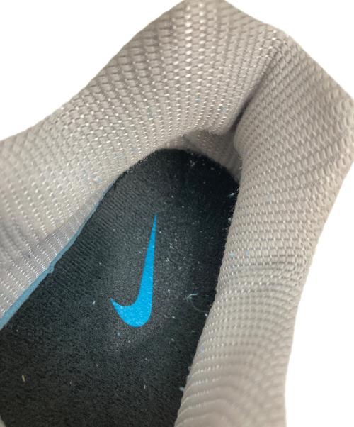 NIKE（ナイキ）NIKE (ナイキ) SHOX R4 シルバー×ブルー サイズ:28.5の古着・服飾アイテム