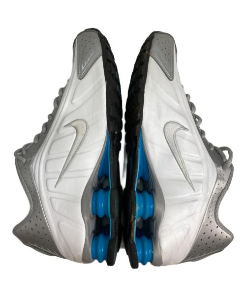 NIKE（ナイキ）NIKE (ナイキ) SHOX R4 シルバー×ブルー サイズ:28.5の古着・服飾アイテム