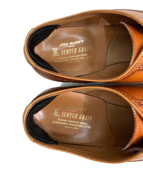 SCOTCH GRAIN（スコッチグレイン）SCOTCH GRAIN (スコッチグレイン) セミブローグドレスシューズ ベージュ サイズ:25 1/2の古着・服飾アイテム