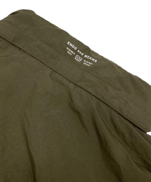 ENDS and MEANS（エンズアンド ミーンズ）ENDS and MEANS (エンズアンド ミーンズ) ハーフジップナイロンジャケット オリーブ サイズ:XLの古着・服飾アイテム
