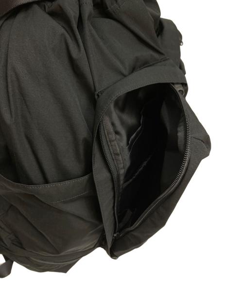THE NORTHFACE PURPLELABEL（ザ・ノースフェイス パープルレーベル）THE NORTHFACE PURPLELABEL (ザ・ノースフェイス パープルレーベル) Mountain Wind Backpack ブラックの古着・服飾アイテム