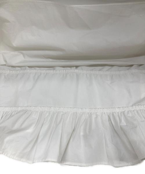 YORI（ヨリ）yori (ヨリ) バックフリルブラウス ホワイト サイズ:FREEの古着・服飾アイテム
