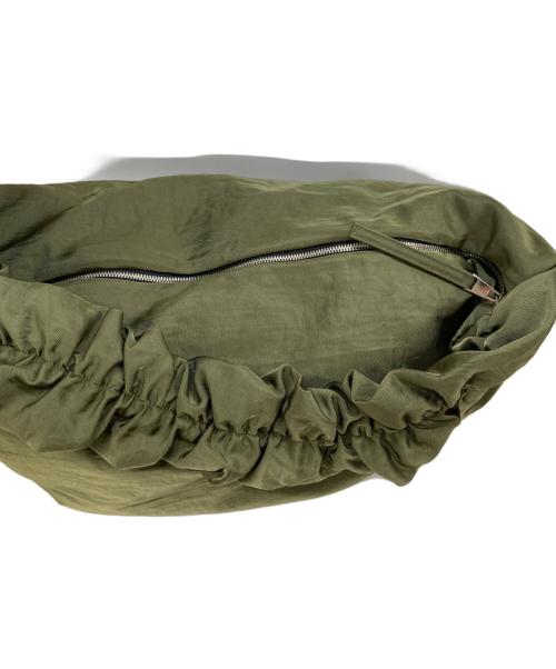 OUAT（オーユーエーティー）OUAT (オーユーエーティー) OFFICE BAG. オリーブ 未使用品の古着・服飾アイテム