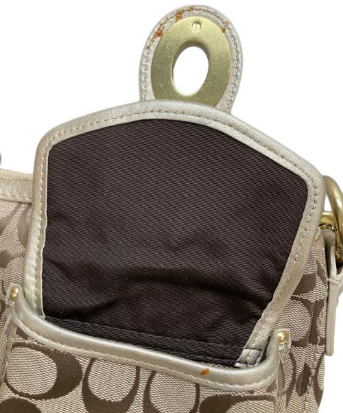 COACH（コーチ）COACH (コーチ) ショルダーバッグ ベージュ×ブラウン×ゴールドの古着・服飾アイテム