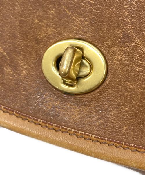 COACH（コーチ）COACH (コーチ) レザーショルダーバッグ ベージュの古着・服飾アイテム