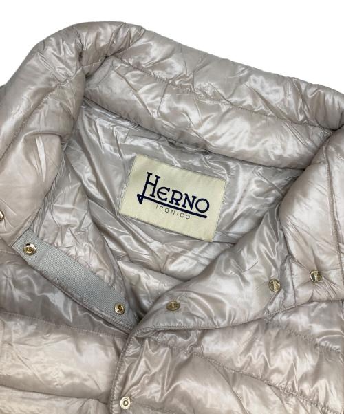 HERNO（ヘルノ）HERNO (ヘルノ) SOFIA ダウンジャケット アイボリー サイズ:44の古着・服飾アイテム