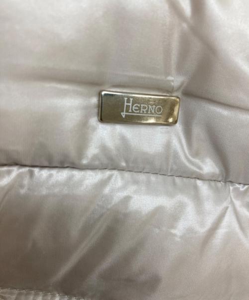 HERNO（ヘルノ）HERNO (ヘルノ) SOFIA ダウンジャケット アイボリー サイズ:44の古着・服飾アイテム