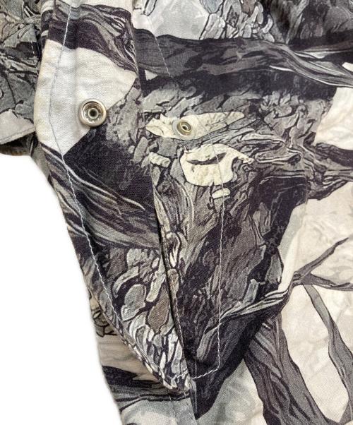 A BATHING APE（アベイシングエイプ）A BATHING APE (アベイシングエイプ) TREE EDGE CAMO グレー サイズ:XLの古着・服飾アイテム