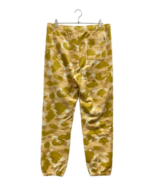 A BATHING APE（アベイシングエイプ）A BATHING APE (アベイシングエイプ) COLOR CAMO SHARK SWEAT PANTS イエロー サイズ:XL 未使用品の古着・服飾アイテム