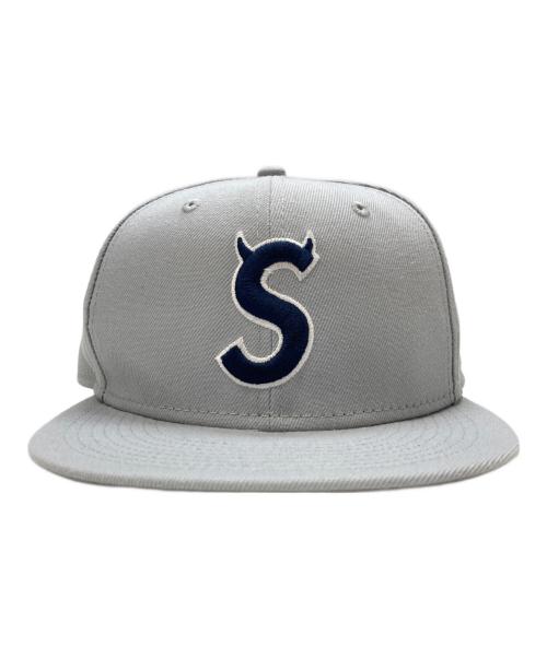 SUPREME（シュプリーム）SUPREME (シュプリーム) New Era (ニューエラ) S LOGO CAP グレー サイズ:60.6cmの古着・服飾アイテム
