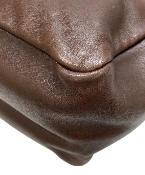 PRADA（プラダ）PRADA (プラダ) NAPPA BOX ショルダーバッグ ブラウンの古着・服飾アイテム