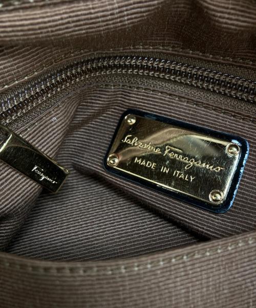 Salvatore Ferragamo（サルヴァトーレ フェラガモ）Salvatore Ferragamo (サルヴァトーレ フェラガモ) 2WAYバッグ ブラウン、ブラックの古着・服飾アイテム