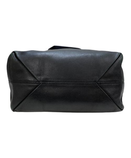 Vivienne Westwood（ヴィヴィアンウエストウッド）Vivienne Westwood (ヴィヴィアンウエストウッド) オーブ型押し2WAYレザーショルダーバッグ ブラックの古着・服飾アイテム