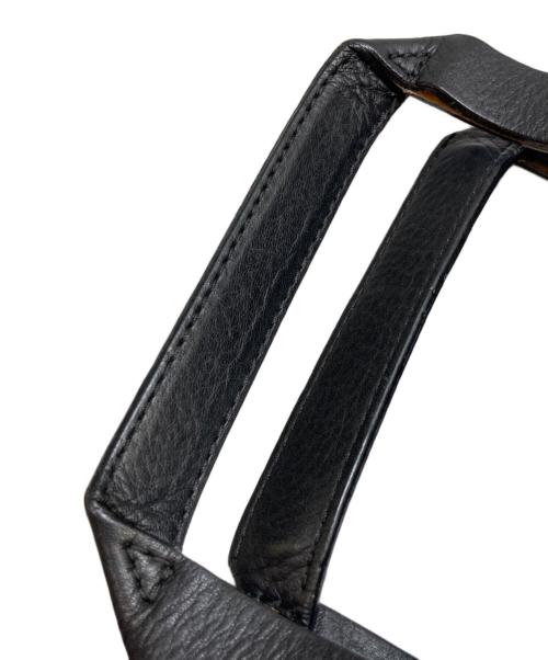 Vivienne Westwood（ヴィヴィアンウエストウッド）Vivienne Westwood (ヴィヴィアンウエストウッド) オーブ型押し2WAYレザーショルダーバッグ ブラックの古着・服飾アイテム