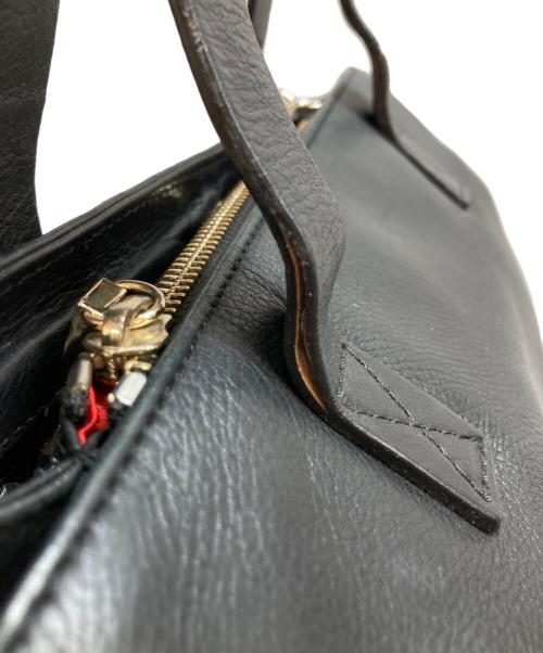 Vivienne Westwood（ヴィヴィアンウエストウッド）Vivienne Westwood (ヴィヴィアンウエストウッド) オーブ型押し2WAYレザーショルダーバッグ ブラックの古着・服飾アイテム