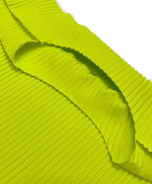 ISSEY MIYAKE（イッセイミヤケ）ISSEY MIYAKE (イッセイミヤケ) プリーツカットソー グリーン サイズ:不明(実寸参照)の古着・服飾アイテム