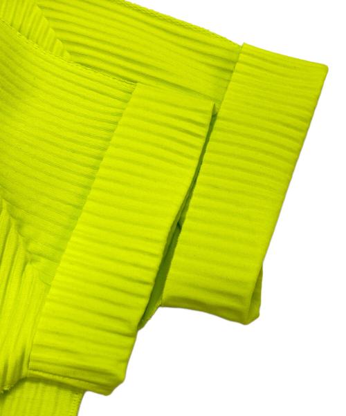 ISSEY MIYAKE（イッセイミヤケ）ISSEY MIYAKE (イッセイミヤケ) プリーツカットソー グリーン サイズ:不明(実寸参照)の古着・服飾アイテム