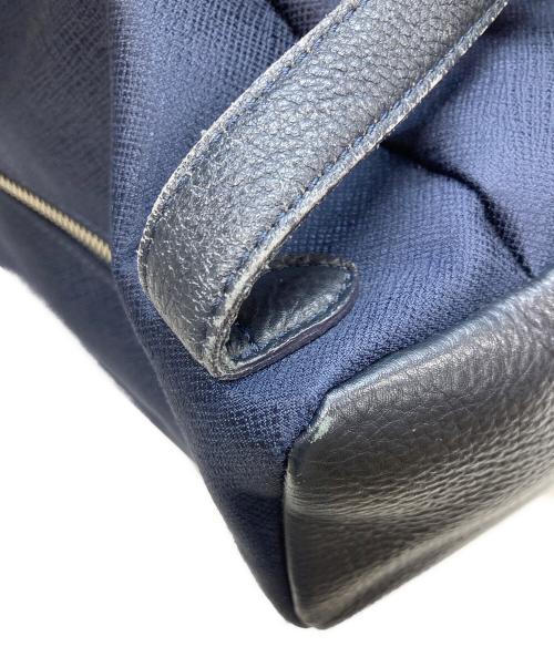 PELLE MORBIDA（ペッレモルビダ）PELLE MORBIDA (ペッレモルビダ) フラップリュック ネイビー×ブラックの古着・服飾アイテム