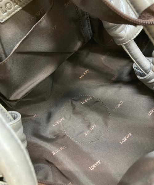 LOEWE（ロエベ）LOEWE (ロエベ) ワンショルダーバッグ シルバーの古着・服飾アイテム