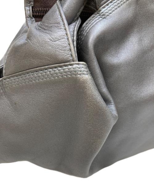LOEWE（ロエベ）LOEWE (ロエベ) ワンショルダーバッグ シルバーの古着・服飾アイテム