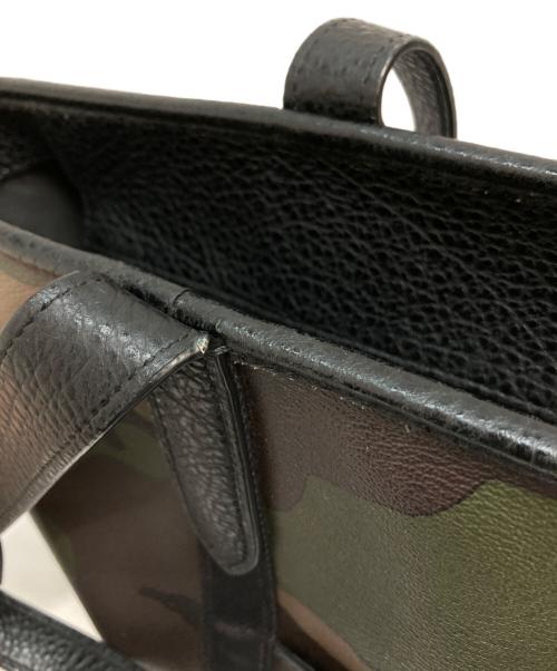 COACH（コーチ）COACH (コーチ) カモフラレザートートバッグ オリーブ×ブラックの古着・服飾アイテム