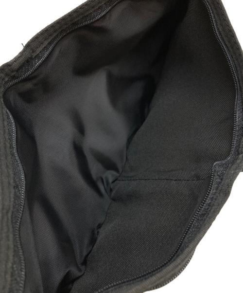 stussy（ステューシー）stussy (ステューシー) ショルダーウォレット ブラックの古着・服飾アイテム