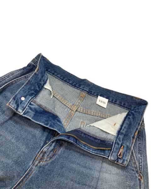YENN（イエン）YENN (イエン) CURVED SEAM DENIM PT ブルー サイズ:36の古着・服飾アイテム