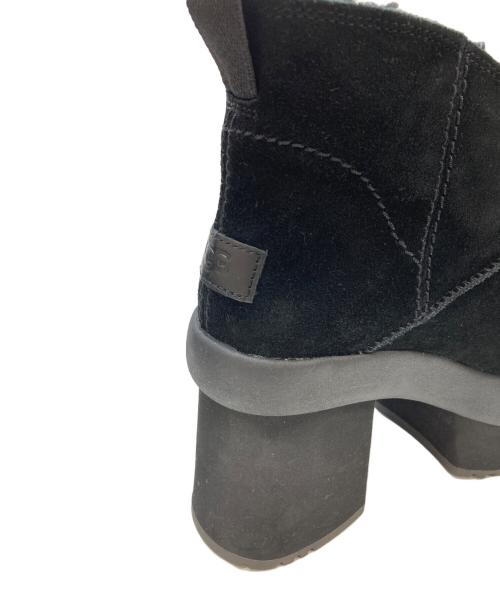 UGG（アグ）UGG (アグ) New Heights Platform Mini ブラック サイズ:24の古着・服飾アイテム