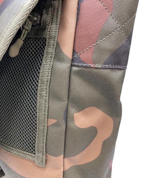 WTAPS（ダブルタップス）WTAPS (ダブルタップス) Herschel Supply (ハーシェルサプライ) 迷彩柄PRレコナイサンスバッグ オリーブの古着・服飾アイテム