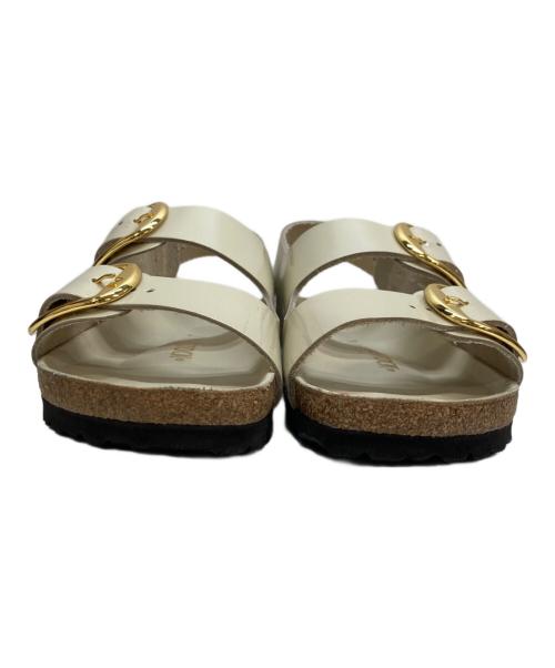 BIRKENSTOCK（ビルケンシュトック）BIRKENSTOCK (ビルケンシュトック) Milano Big Buckle ベージュ サイズ:24.5の古着・服飾アイテム