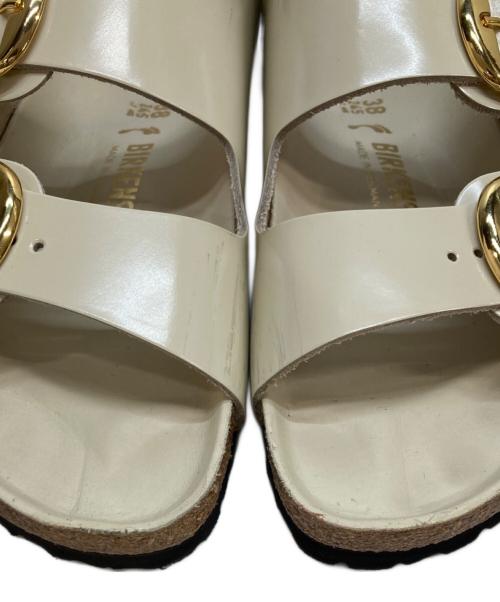BIRKENSTOCK（ビルケンシュトック）BIRKENSTOCK (ビルケンシュトック) Milano Big Buckle ベージュ サイズ:24.5の古着・服飾アイテム