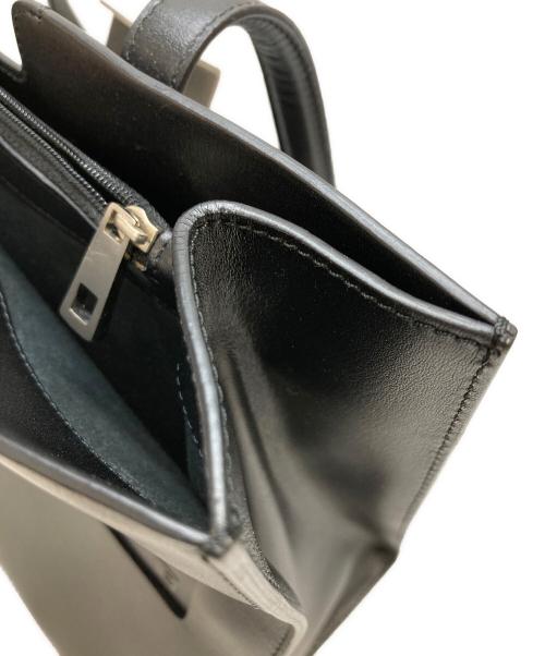 BALLY（バリー）BALLY (バリー) ロゴプレートレザーバッグ ブラックの古着・服飾アイテム