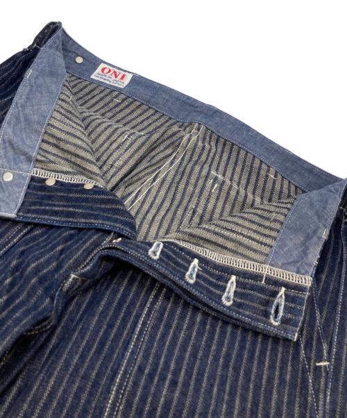 ONI DENIM（オニデニム）ONI DENIM (オニデニム) 針抜きジャガードストライプデニム ホワイト×ネイビー サイズ:32の古着・服飾アイテム