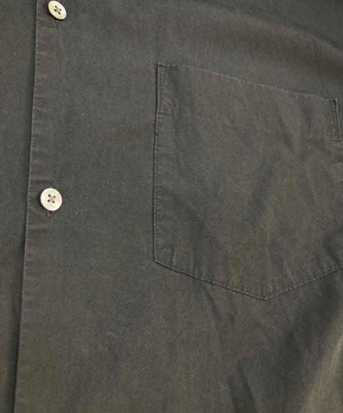 BLURHMS（ブラームス）BLURHMS (ブラームス) CHAMBRAY STAND COLLAR CUFFLESS SHIRT ブラック サイズ:3の古着・服飾アイテム
