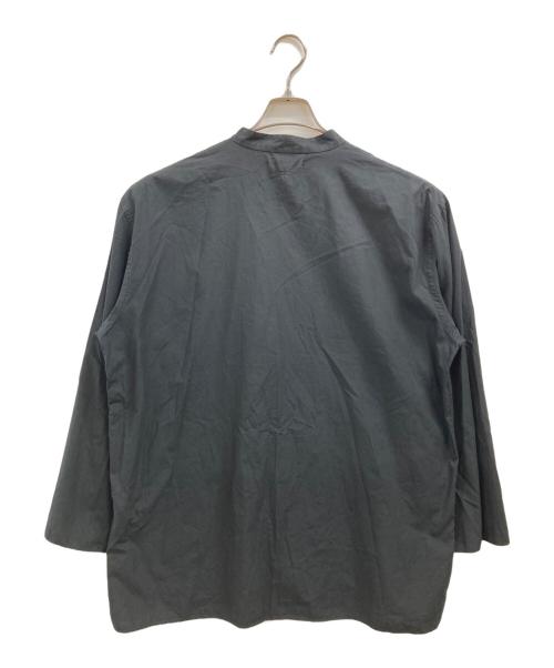 BLURHMS（ブラームス）BLURHMS (ブラームス) CHAMBRAY STAND COLLAR CUFFLESS SHIRT ブラック サイズ:3の古着・服飾アイテム