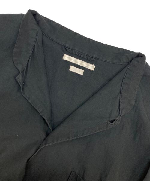 BLURHMS（ブラームス）BLURHMS (ブラームス) CHAMBRAY STAND COLLAR CUFFLESS SHIRT ブラック サイズ:3の古着・服飾アイテム