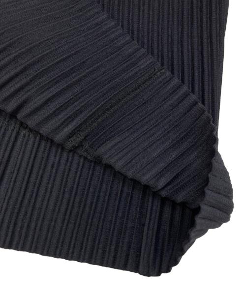 HOMME PLISSE ISSEY MIYAKE（オム プリッセ イッセイ ミヤケ）HOMME PLISSE ISSEY MIYAKE (オム プリッセ イッセイ ミヤケ) プリーツコート ブラック サイズ:1の古着・服飾アイテム